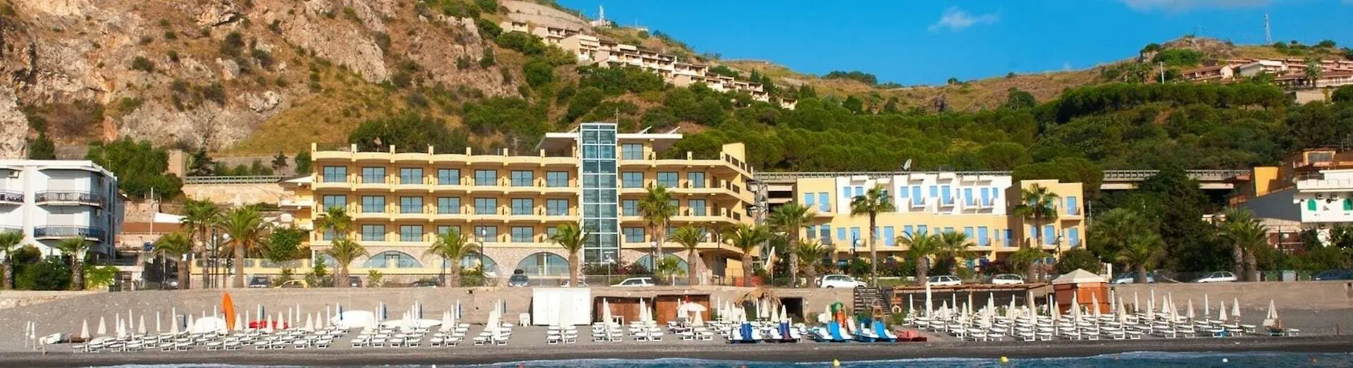 Elihotel SantʼAlessio Siculo 4*,